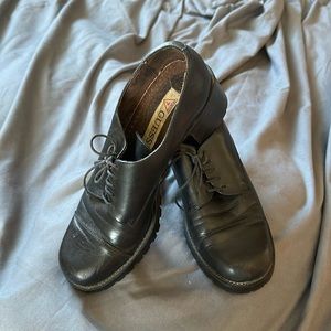 Guess chunky heeled shoes